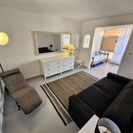 Daire Nautica - 3 Personnes Le Barcares. Ref: 9nau11_23 Mae-9341